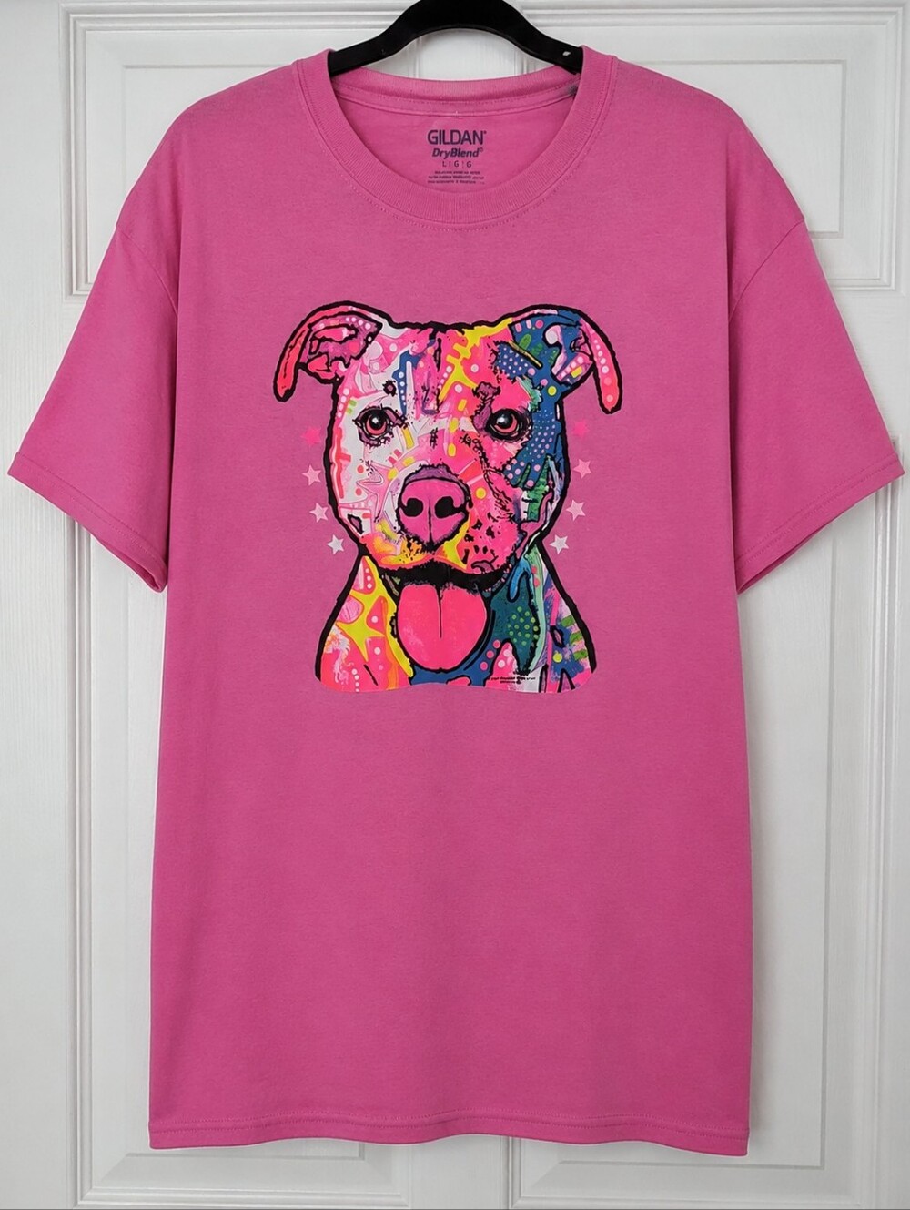 Gildan Pink Tee with Colorful Pop-Art Dog Graphic